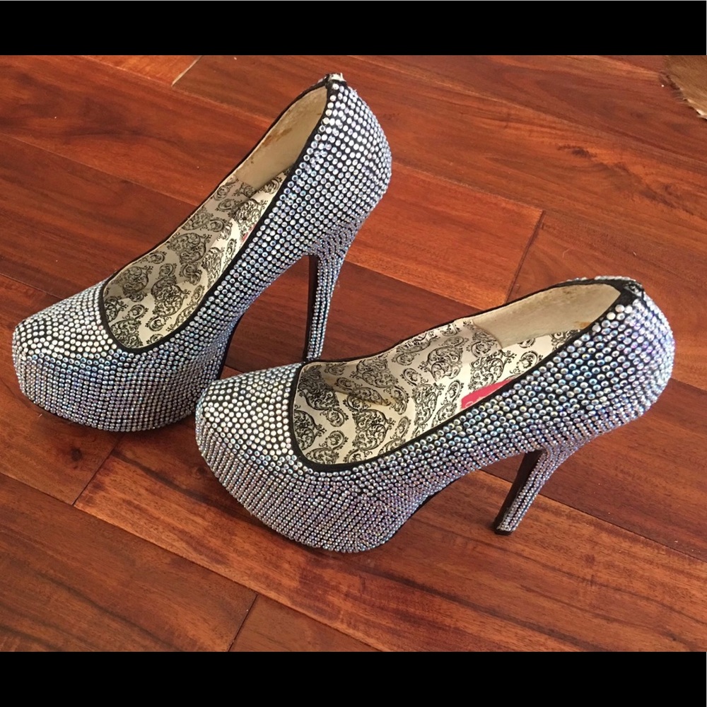 Gorgeous Sexy Rhinestone Covered Pumps Sz 6 - Picture 3 of 8